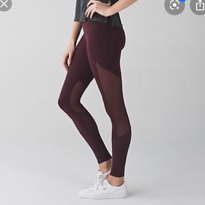 Lululemon size 2 wunder under